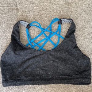 Born Primitive Vitality Sports Bra - size S